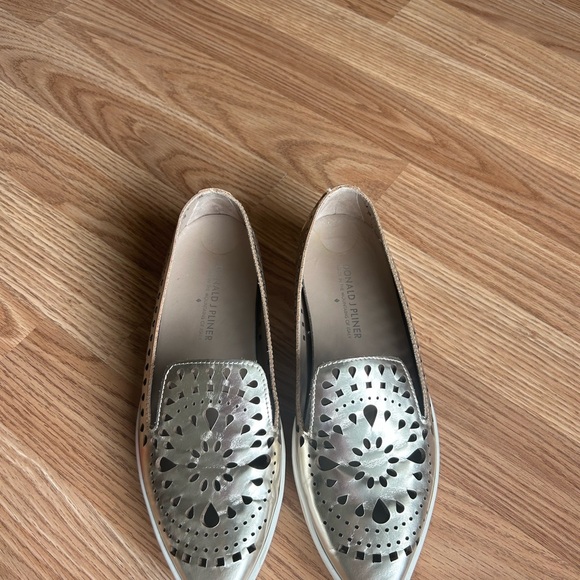Donald J. Pliner slip ons | Metallic Collection | Gold | Size 5 - Picture 2 of 9